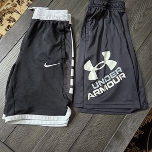 Nike Black and White Men's Shorts
